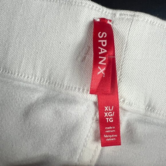 Spanx Jeans Women's Extra Large Pull On Kick Flare High Rise White Stretch Denim - Picture 7 of 16
